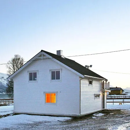 8 Person Holiday In Kval Ya Holiday home *