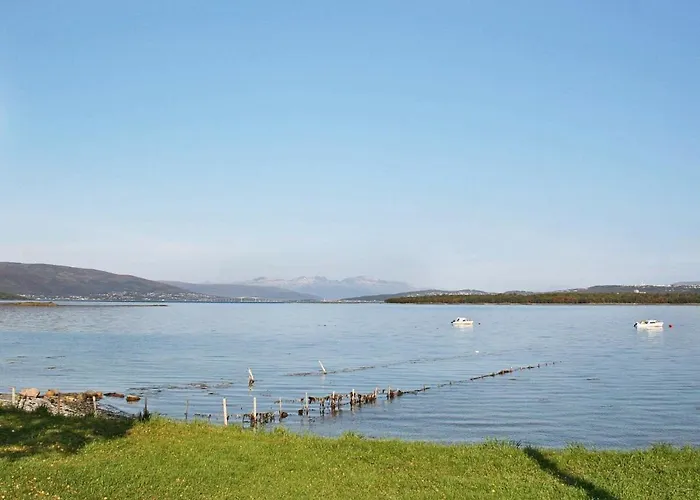 8 Person Holiday In Kval Ya Marisletta